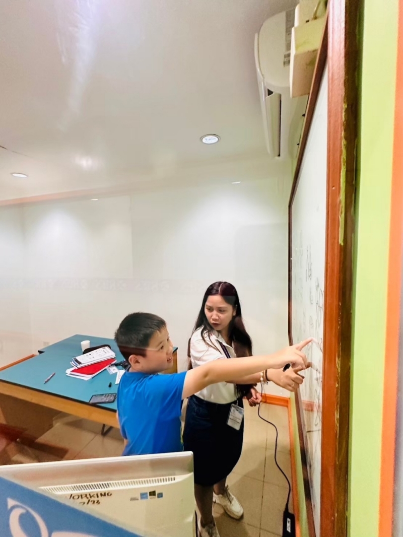 フィリピン留学 Cebu21 - BTES-Scenes from the class-20